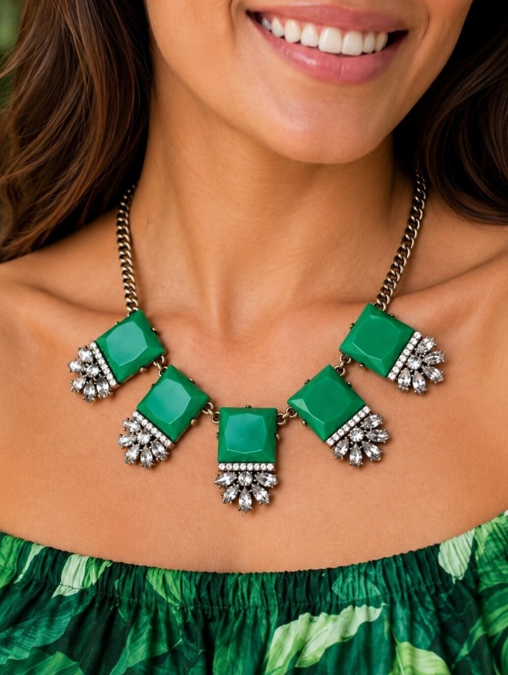J. Crew Signed Kelly Green Square Rich Pigment Color Necklace Clear Rhinestones